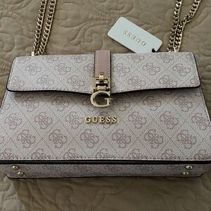 Guess Light Pink Chain Strap Shoulder Bag